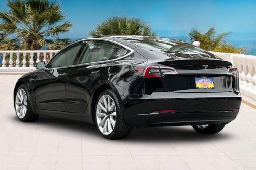 2018 Tesla Model 3 Mid Range
