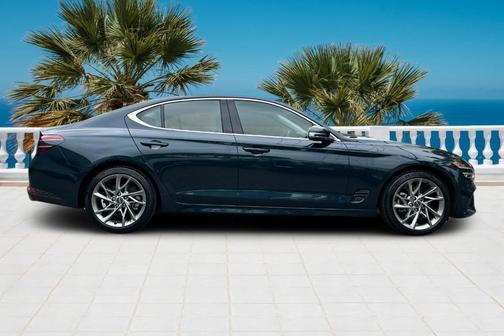 2022 Genesis G70 2.0T