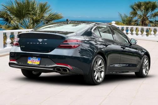 2022 Genesis G70 2.0T