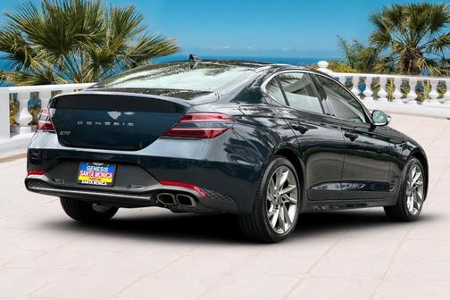 2022 Genesis G70 2.0T