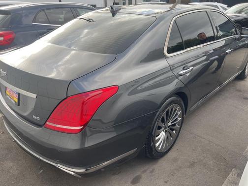 2019 Genesis G90 5.0 Ultimate