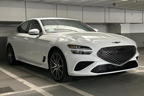 2025 Genesis G70 2.5T