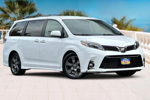 2018 Toyota Sienna L