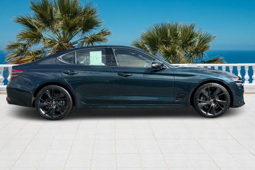 2023 Genesis G70 2.0T