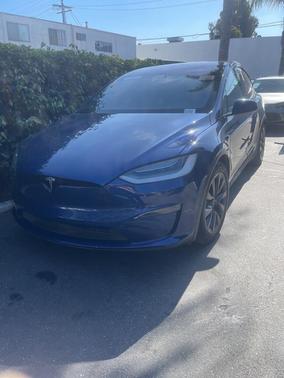 2022 Tesla Model X Plaid