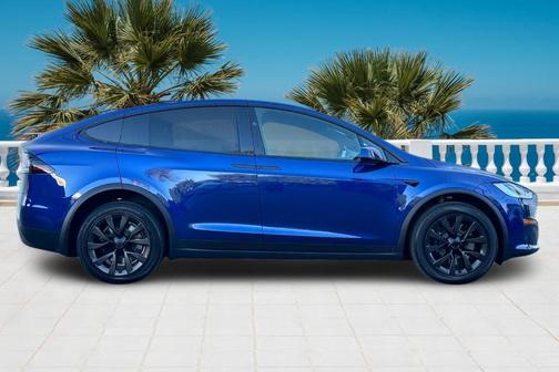 2022 Tesla Model X Plaid