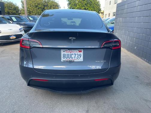 2021 Tesla Model Y Long Range
