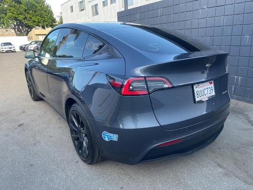 2021 Tesla Model Y Long Range