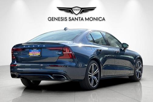 Denim Blue Metallic 2019 Volvo S60 T5 R-Design