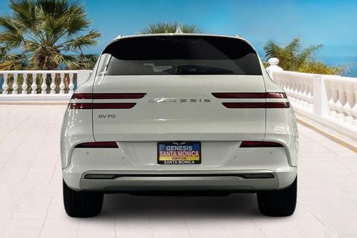 2025 Genesis Electrified GV70 Advanced
