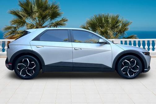 2023 Hyundai IONIQ 5 SEL