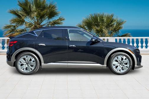 2025 Genesis GV60 Standard