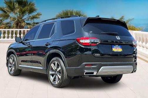 2023 Honda Pilot Elite
