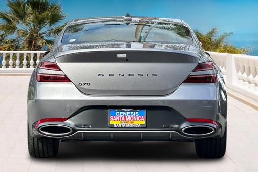 2025 Genesis G70 2.5T