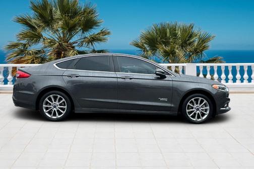 2017 Ford Fusion Energi Titanium