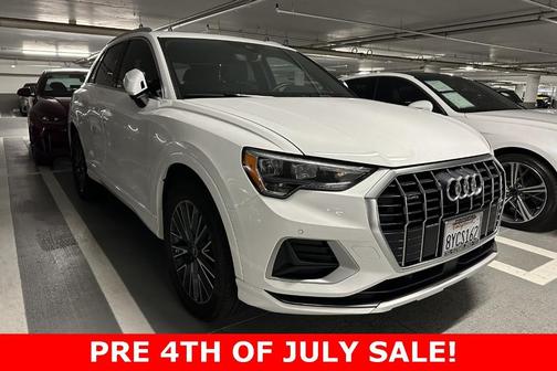 2021 Audi Q3 40 Premium