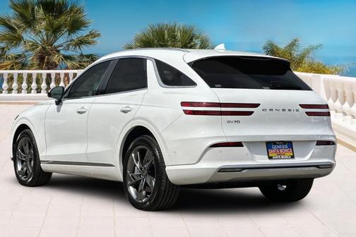 2025 Genesis Electrified GV70 Advanced