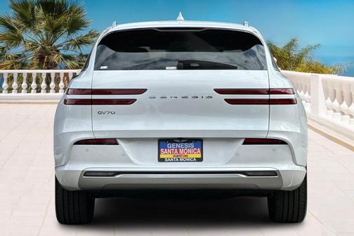 2025 Genesis Electrified GV70 Advanced