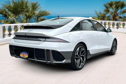 2023 Hyundai IONIQ 6 SEL