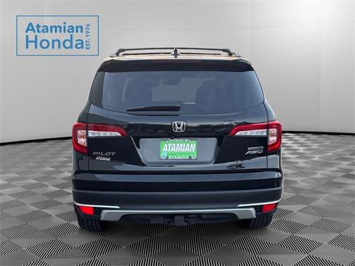 2020 Honda Pilot Touring 8-Passenger