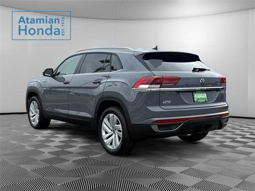 2022 Volkswagen Atlas Cross Sport 3.6L V6 SE w/Technology