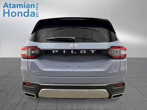 2026 Honda Pilot Touring 8-Passenger