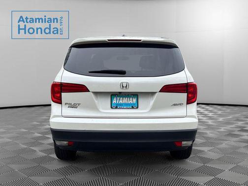 White Diamond Pearl 2018 Honda Pilot EX-L