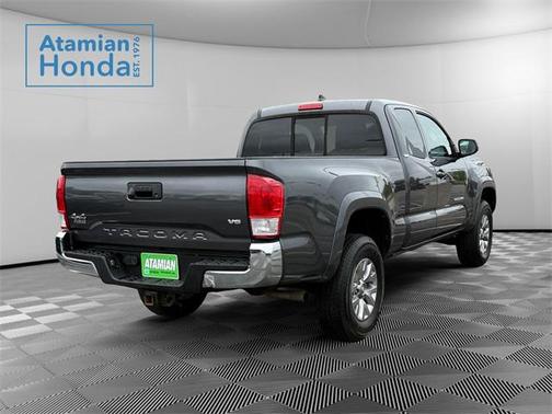 2017 Toyota Tacoma SR5
