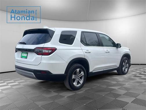 2023 Honda Pilot AWD EX-L 8 Passenger