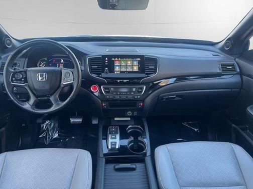 2023 Honda Passport AWD Elite