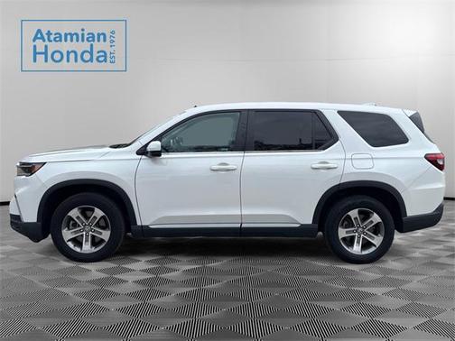 2023 Honda Pilot AWD EX-L 8 Passenger