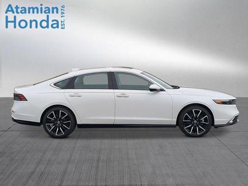 Platinum White Pearl 2026 Honda Accord Hybrid Touring