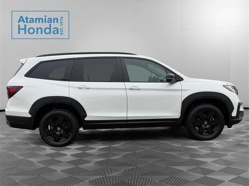 2022 Honda Pilot AWD TrailSport
