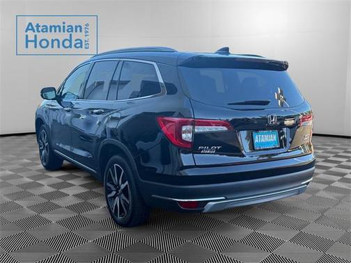 2022 Honda Pilot Touring 8-Passenger