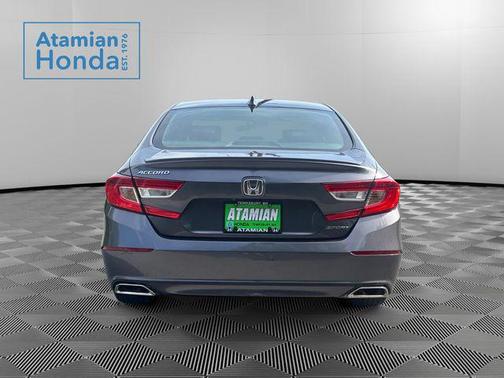 Lunar Silver Metallic 2018 Honda Accord Sport