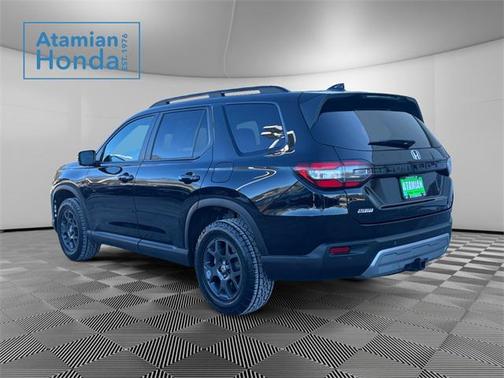 2023 Honda Pilot AWD TrailSport