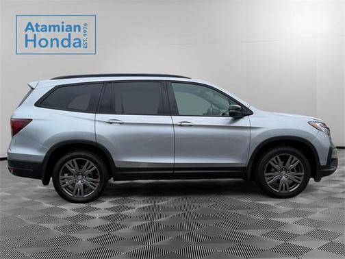 2022 Honda Pilot AWD Sport