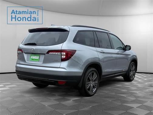 2022 Honda Pilot AWD Sport
