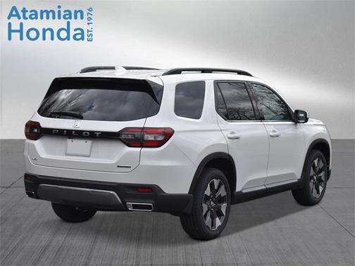 2026 Honda Pilot Touring 8-Passenger