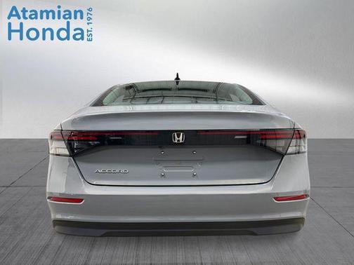 Urban Gray Pearl 2026 Honda Accord SE
