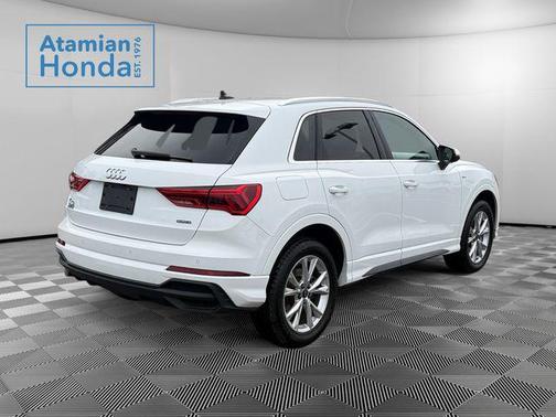 2023 Audi Q3 Premium 45 TFSI S line quattro Tiptronic