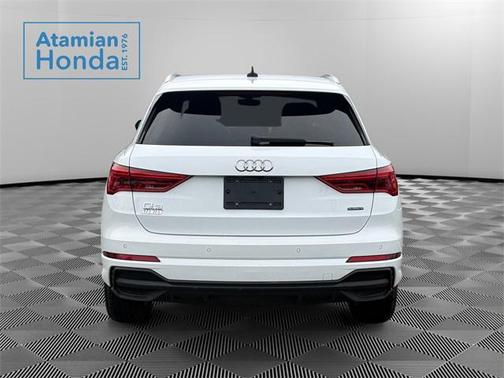 2023 Audi Q3 Premium 45 TFSI S line quattro Tiptronic