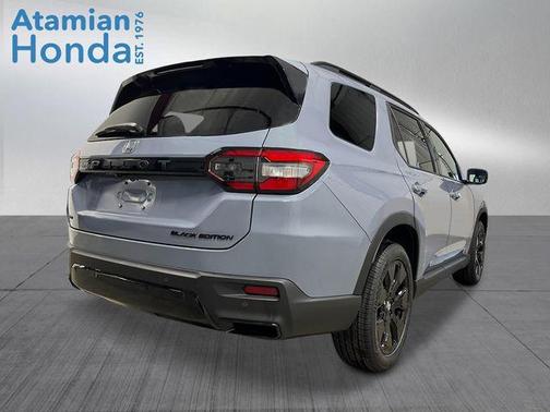 Sonic Gray Pearl 2026 Honda Pilot Black Edition