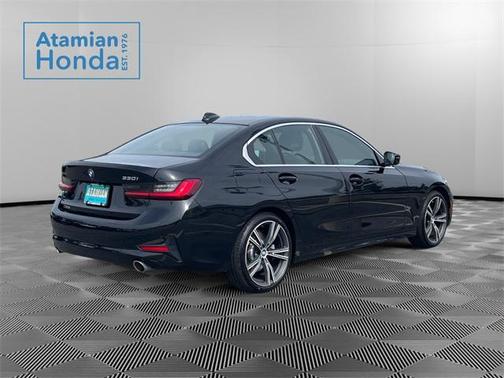2021 BMW 330 xDrive