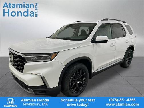 2025 Honda Pilot Touring 8-Passenger