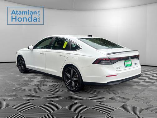 Platinum White Pearl 2024 Honda Accord Hybrid Sport