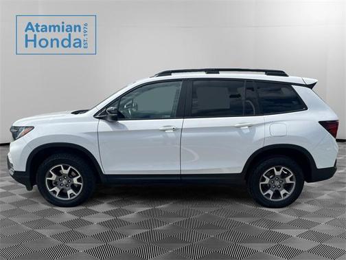 2023 Honda Passport AWD TrailSport