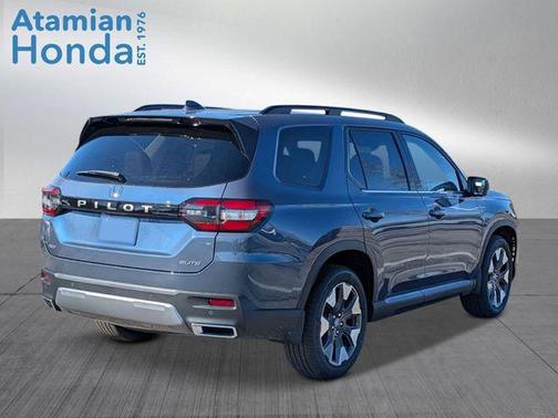 Smoke Blue Pearl 2026 Honda Pilot Elite