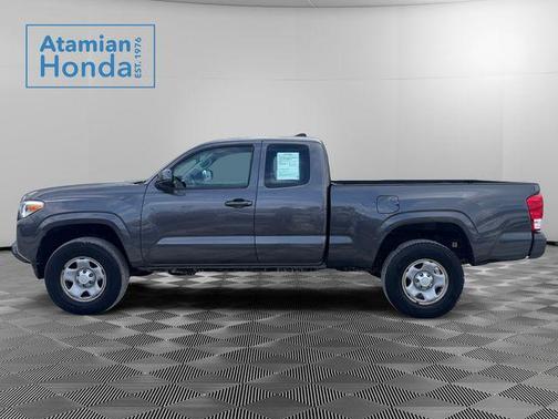 2017 Toyota Tacoma SR