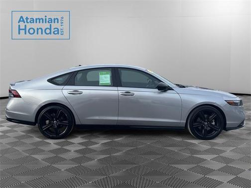 2023 Honda Accord Hybrid Sport-L